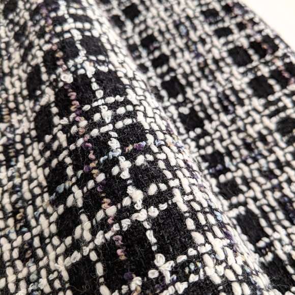 Bouclé Tweed Pencil Skirt - Picture 2 of 3